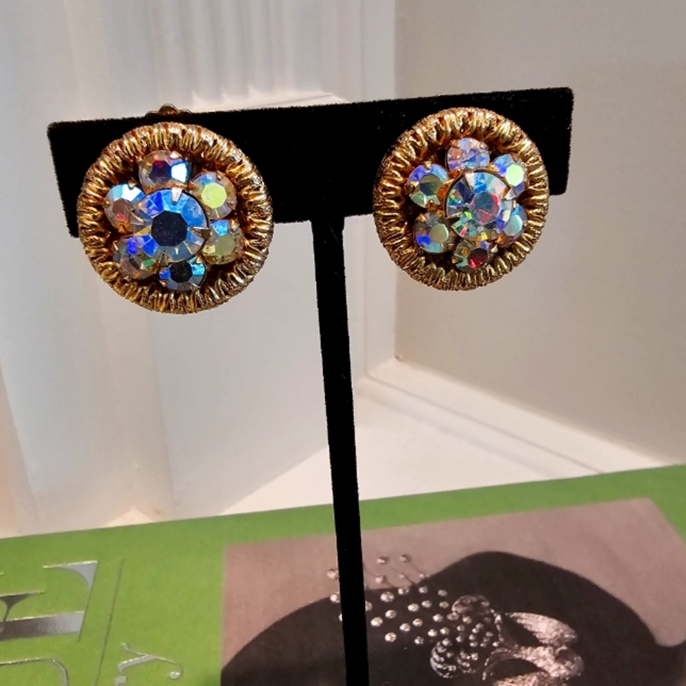 Elegant Vintage Gold Rhinestone Crystal Earrings